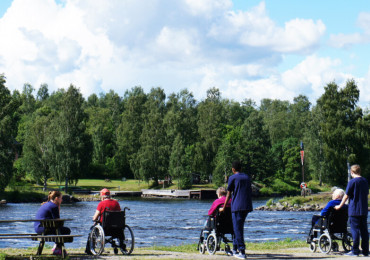 underskoterska-till-hemtjansten-holo-vardinge