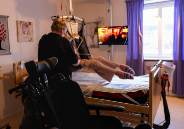 tre-underskoterskor-vardbitraden-till-glantans-minoritetsspraksboende