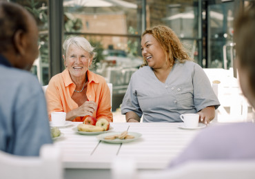 sjukskoterska-for-timvikariat-till-hallen-och-skoga-seniorcentrum-2