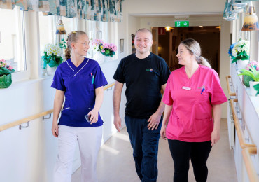 underskoterska-till-ytterbyhemmet-natt